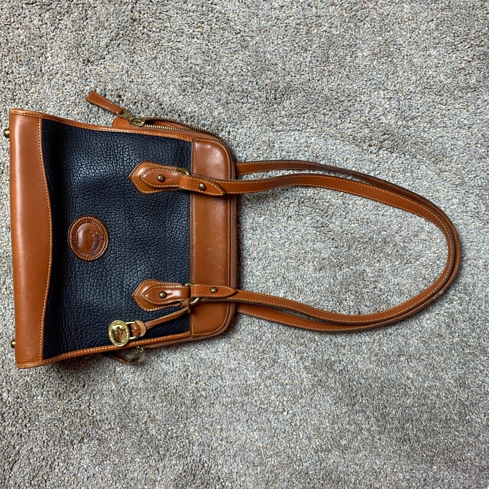 Vintage Dooney & Bourke Shoulder Bag FIRM